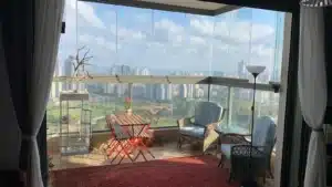סגירת מרפסת 10 מ-10